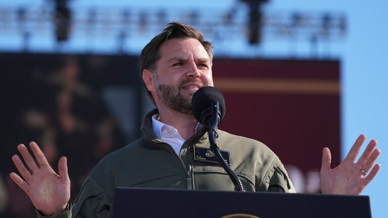 Marine Corps 250th anniversary: Vance, Smith Address Future