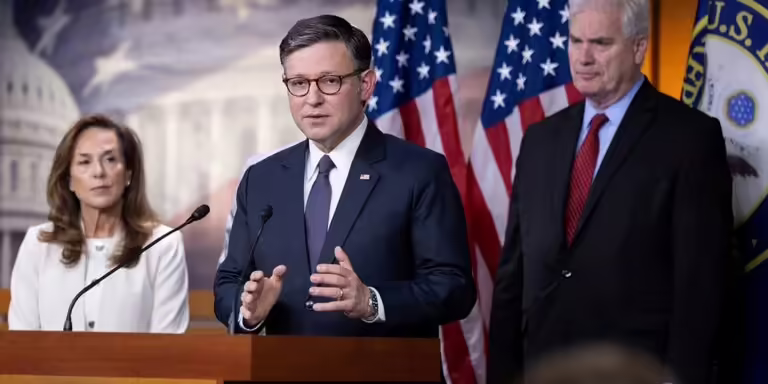 Congress AI Regulation Stalls After Expert Warnings