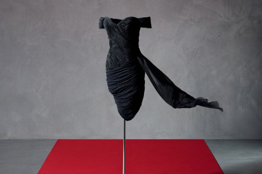 revenge dress